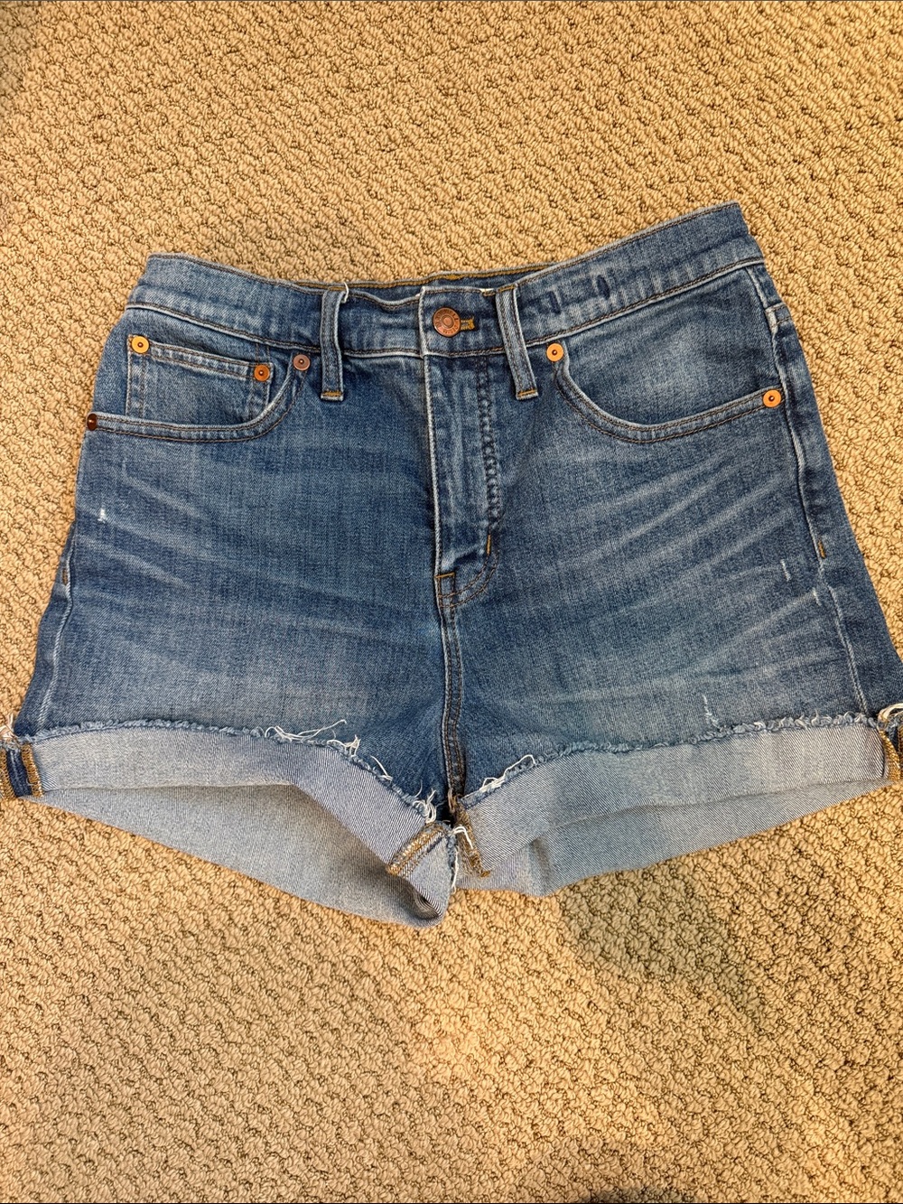 Madewell high rise denim shorts in glen oaks